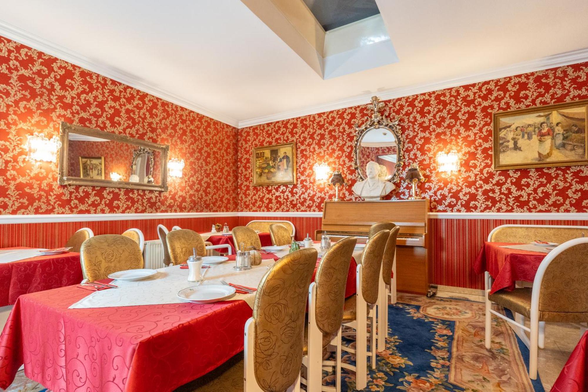 Hotel Urania Βιέννη Εξωτερικό φωτογραφία