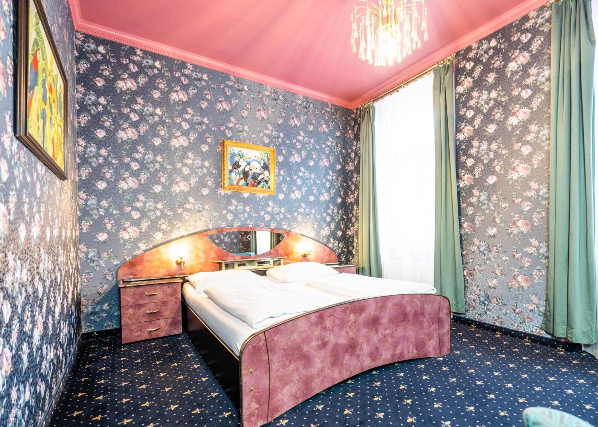 Hotel Urania Βιέννη Εξωτερικό φωτογραφία